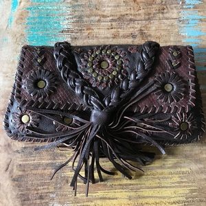 EUC Isabella Fiore clutch